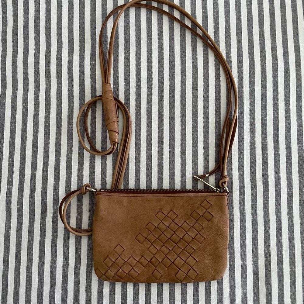Elliott Lucca Tan Leather Crossbody Handbag